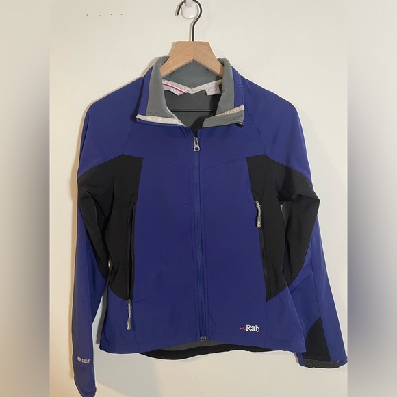 Rab Women’s Baltoro Lite Jacket QFS-51 Blue/Black Polartec Power Shield Small 10 - Picture 2 of 14